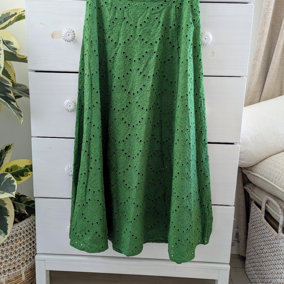 Broderie Angleise Eyelet Midi Skirt & Halter Top - Picture 9 of 10